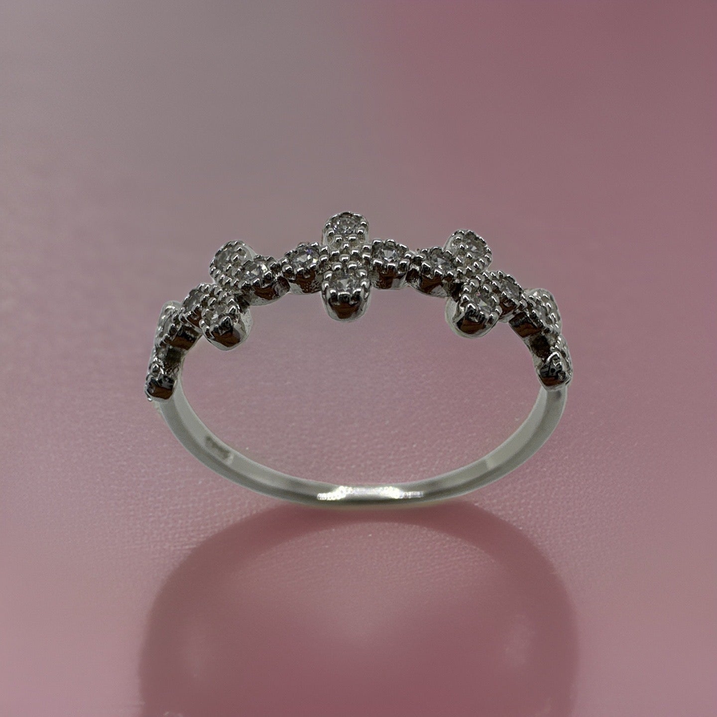 Sparkling Zirconia Stone Silver Ring