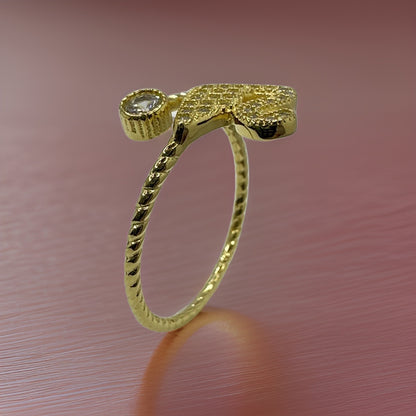 Elegant Swan Design White Zirconia Silver Ring
