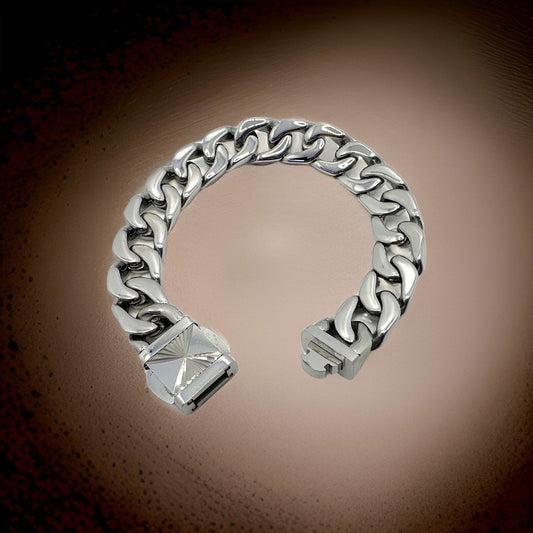 Dazzling Stainless Steel Bracelet