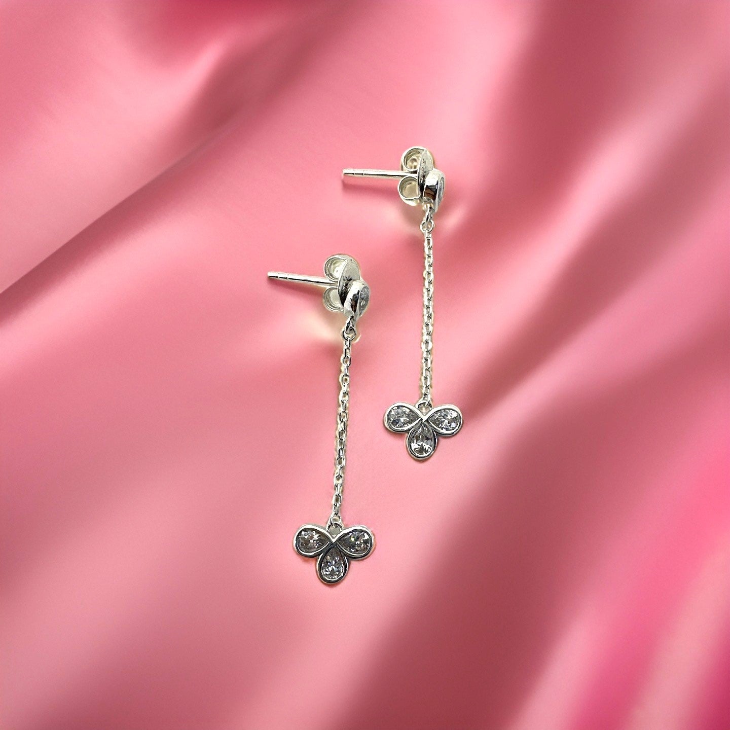 Elegant Earrings in Sterling Silver and White Zircon Stones