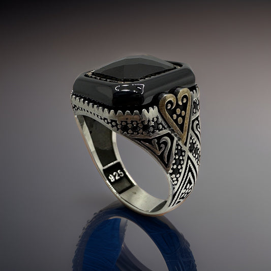 Versatile Elegance: Silver Ring with Heart Design